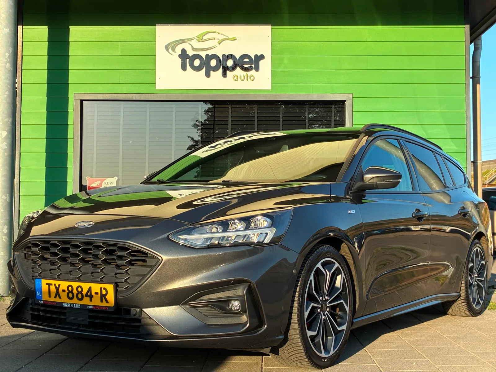 Ford Focus (2018) — foto 1