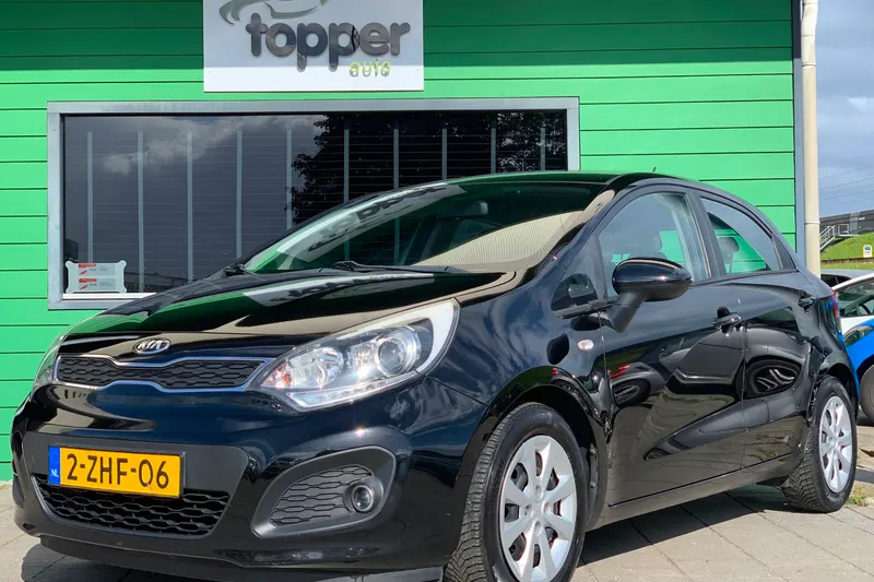 Kia Rio (2015)