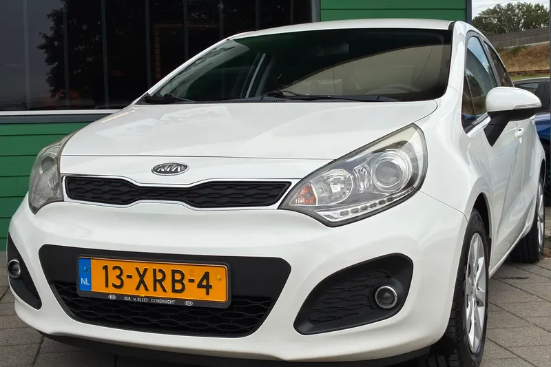 Kia Rio (2012)