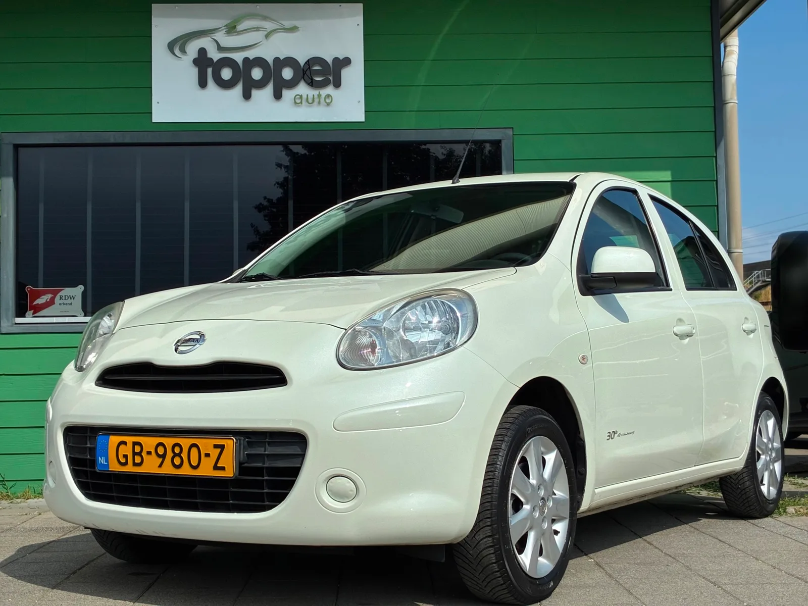 Nissan Micra (2013) — foto 1