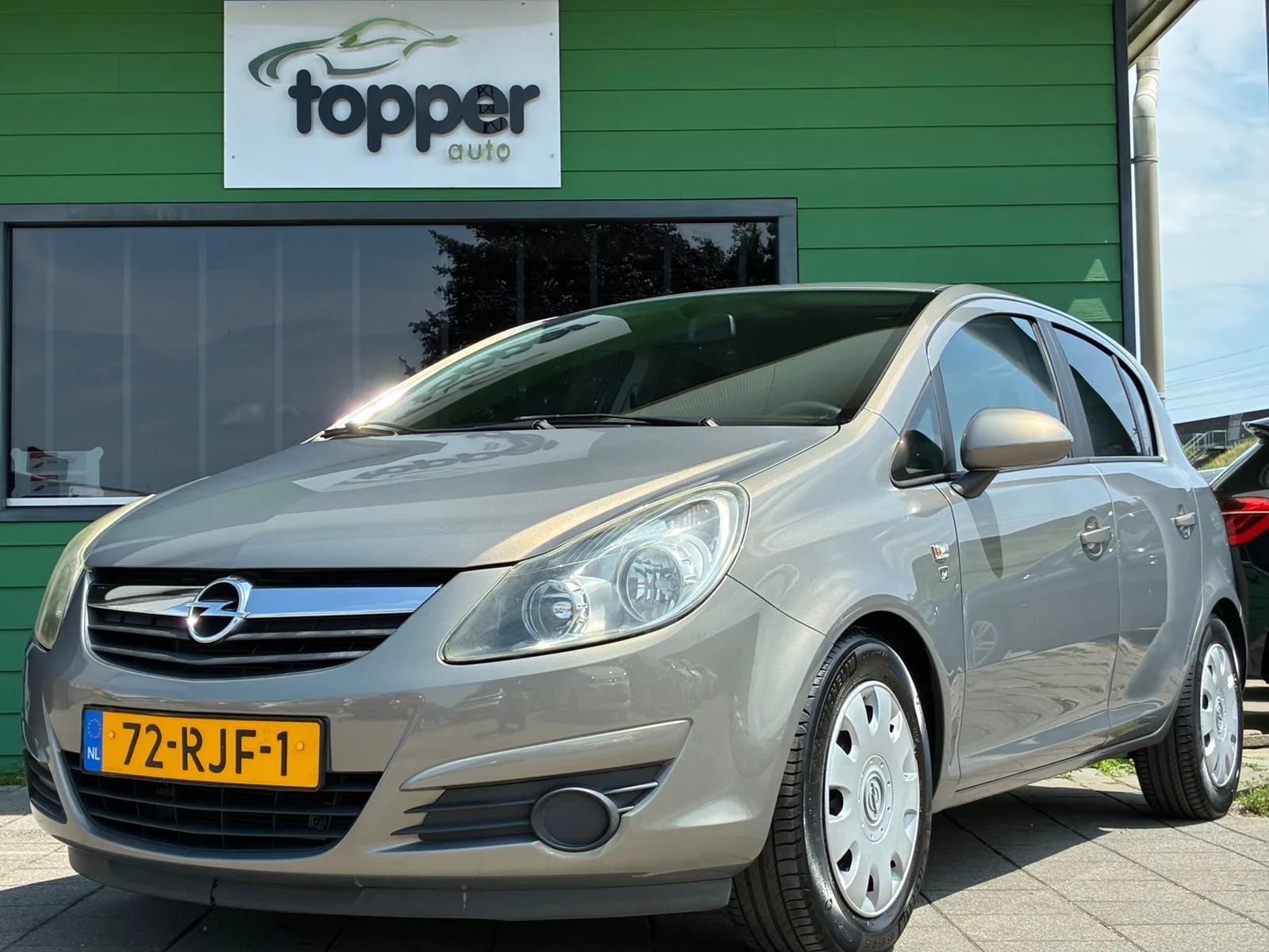 Opel Corsa (2011) — foto 1