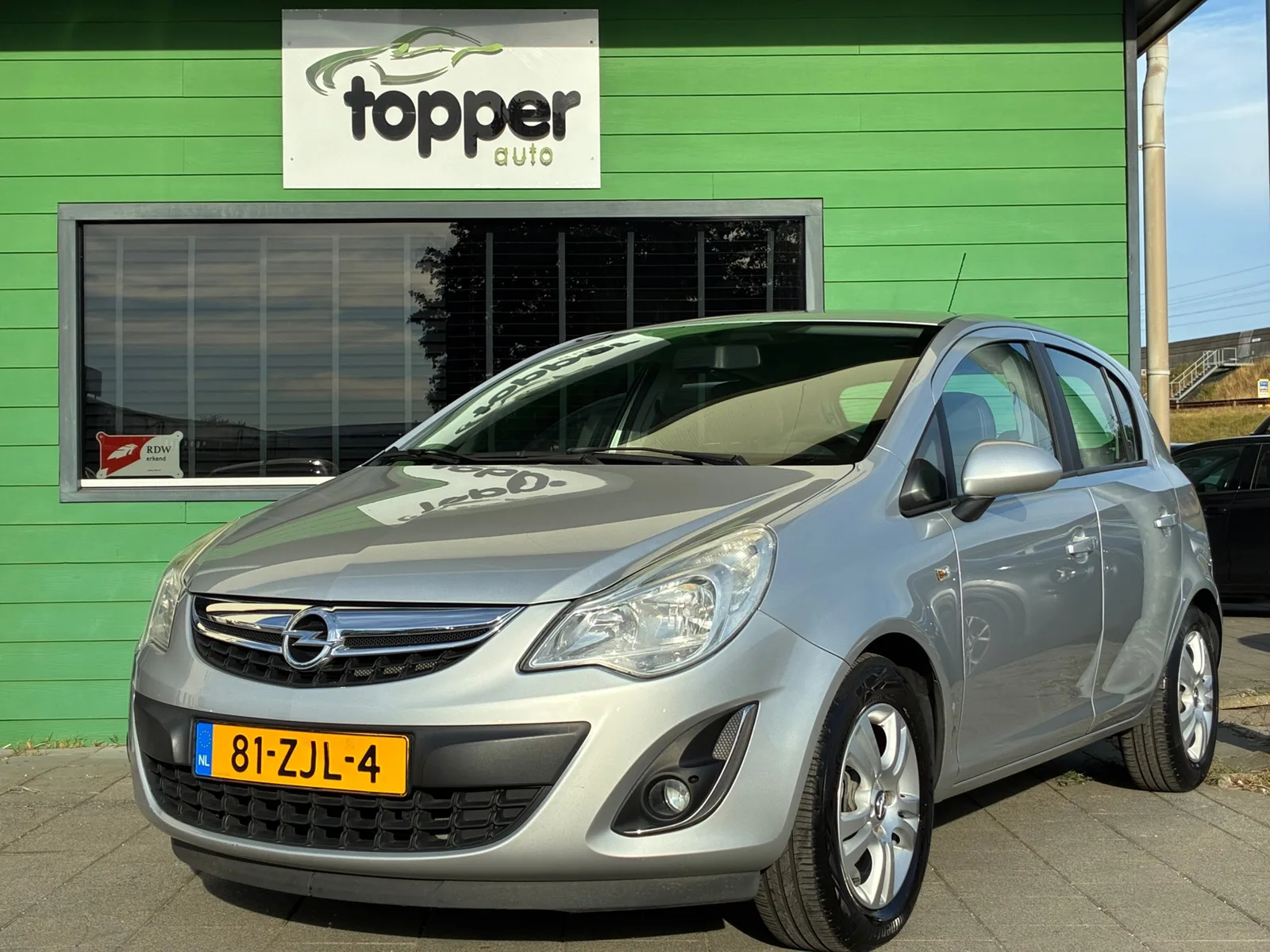 Opel Corsa (2012) — foto 1