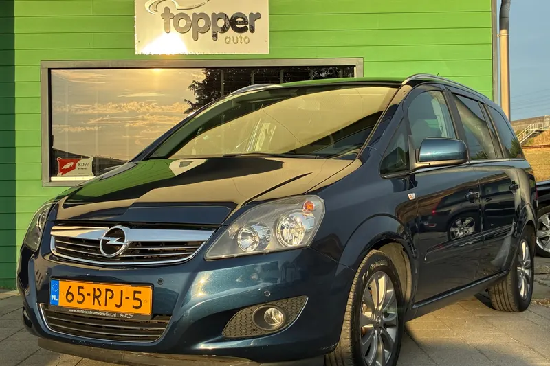Opel Zafira (2011)