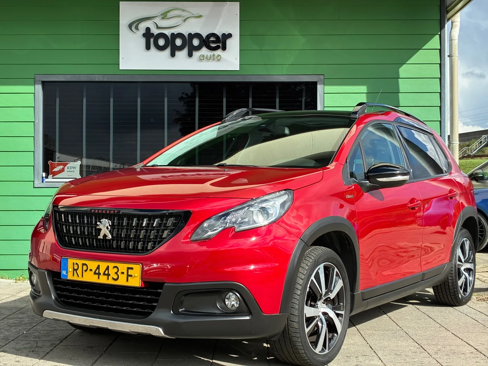 Peugeot 2008 (2018) — foto 1