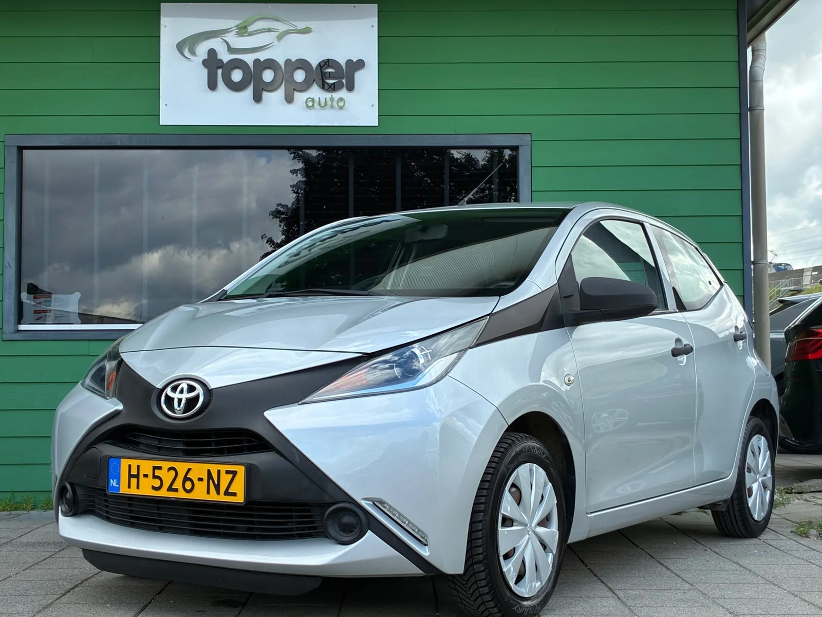 Toyota Aygo (2015) — foto 1