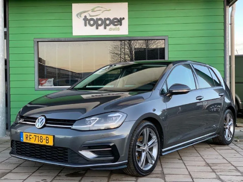 Volkswagen Golf (2017) — foto 1
