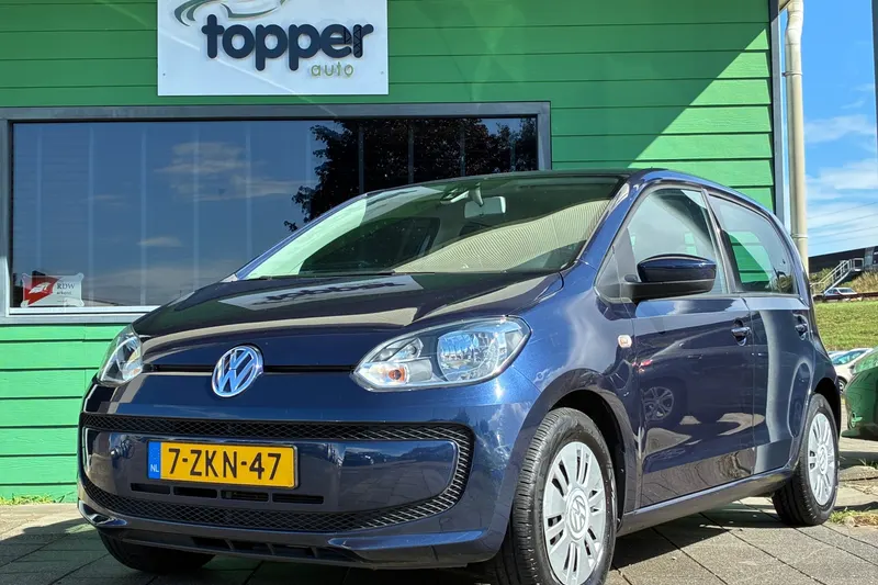 Volkswagen Up! (2015)