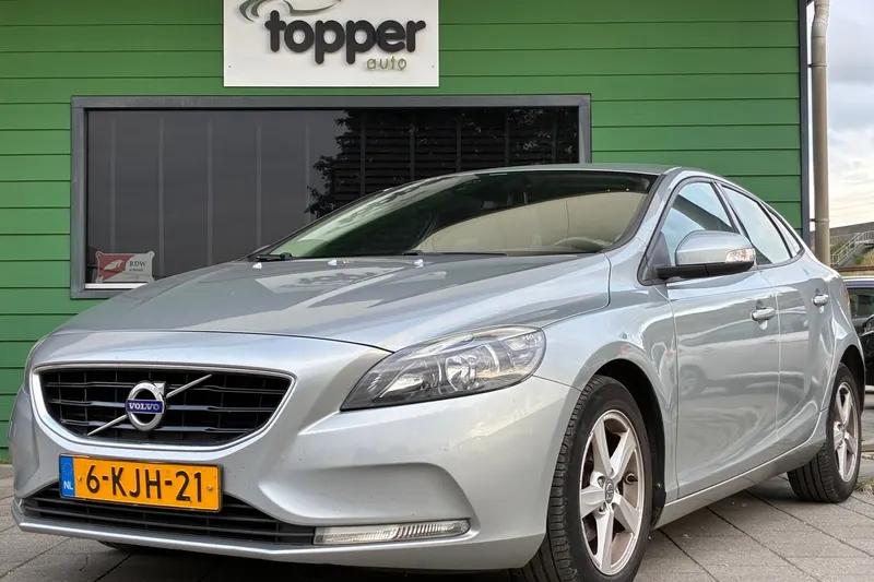 Volvo V40 (2013)