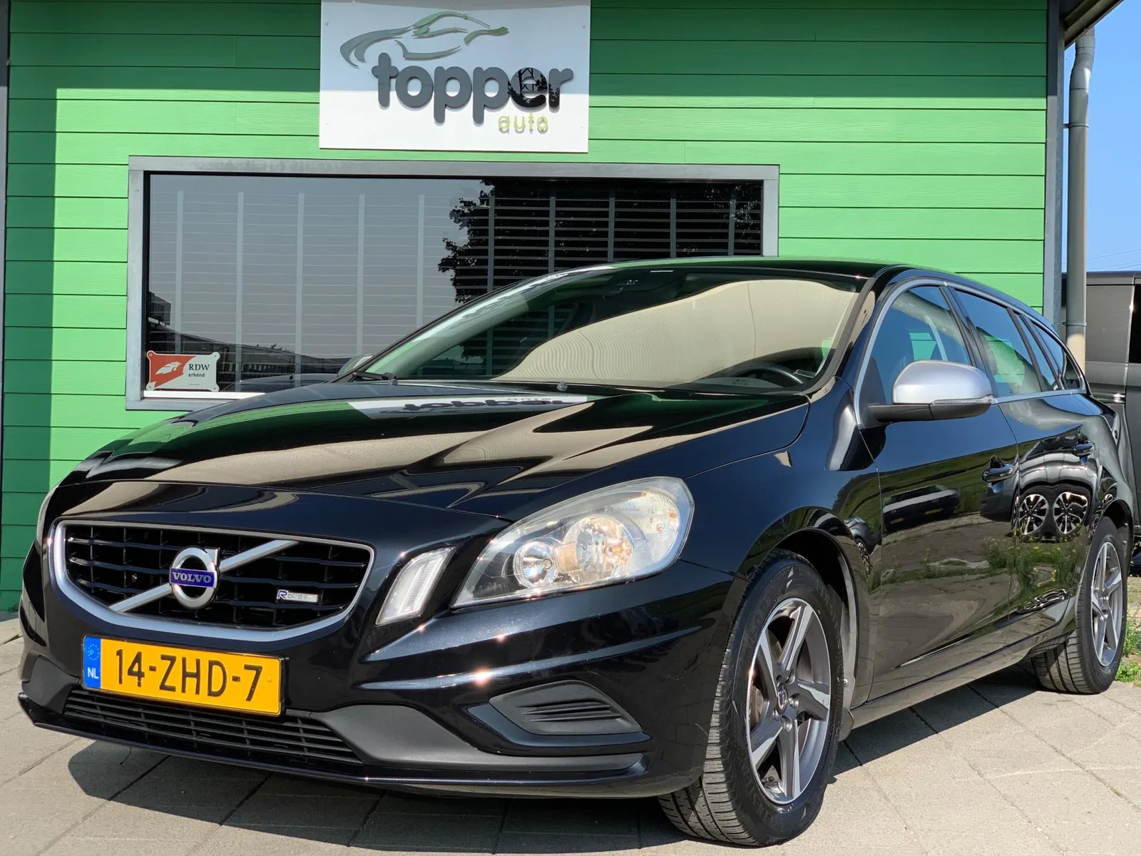 Volvo V60 (2012) — foto 1