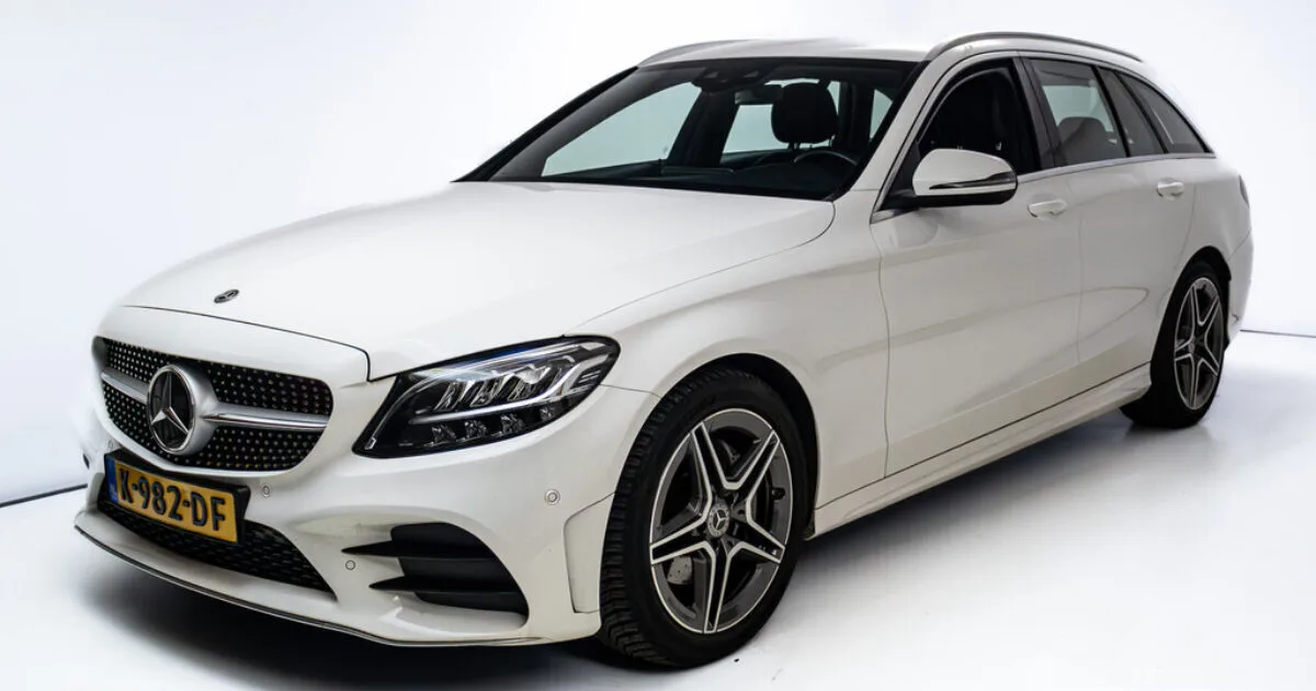 Mercedes-Benz C-Klasse (2020) — foto 1