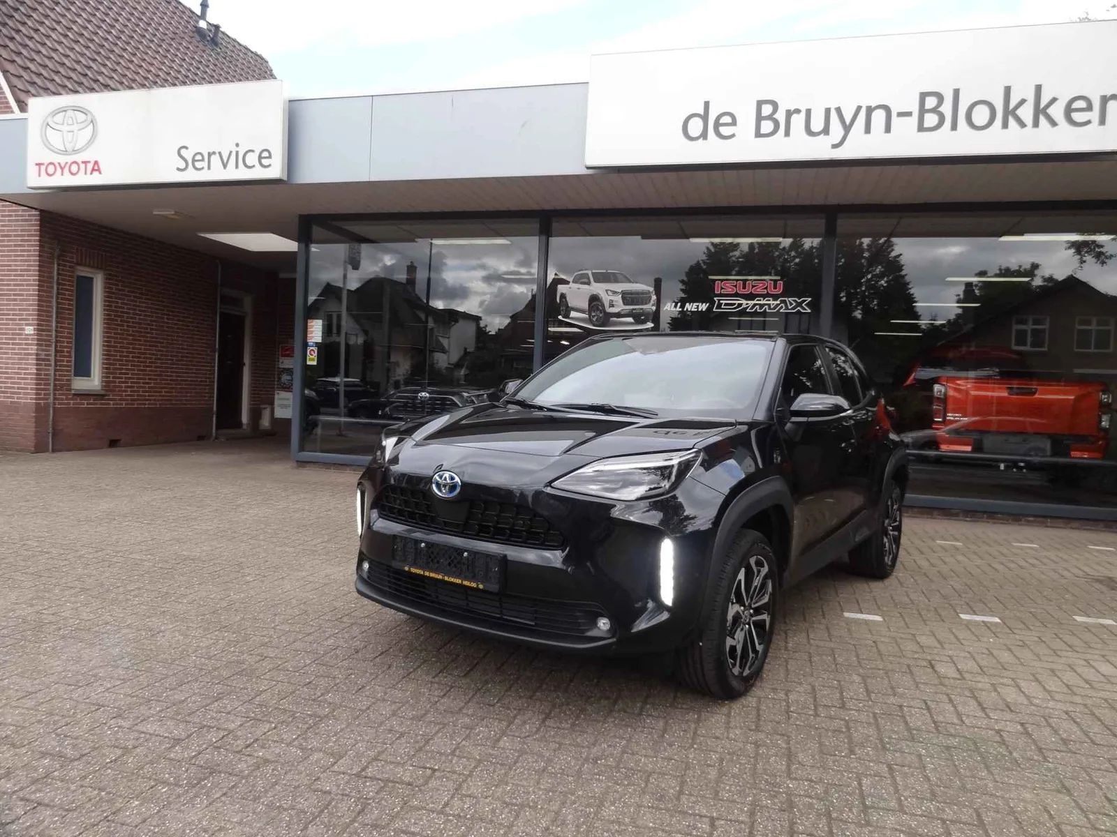 Toyota Yaris Cross (2026) — foto 1
