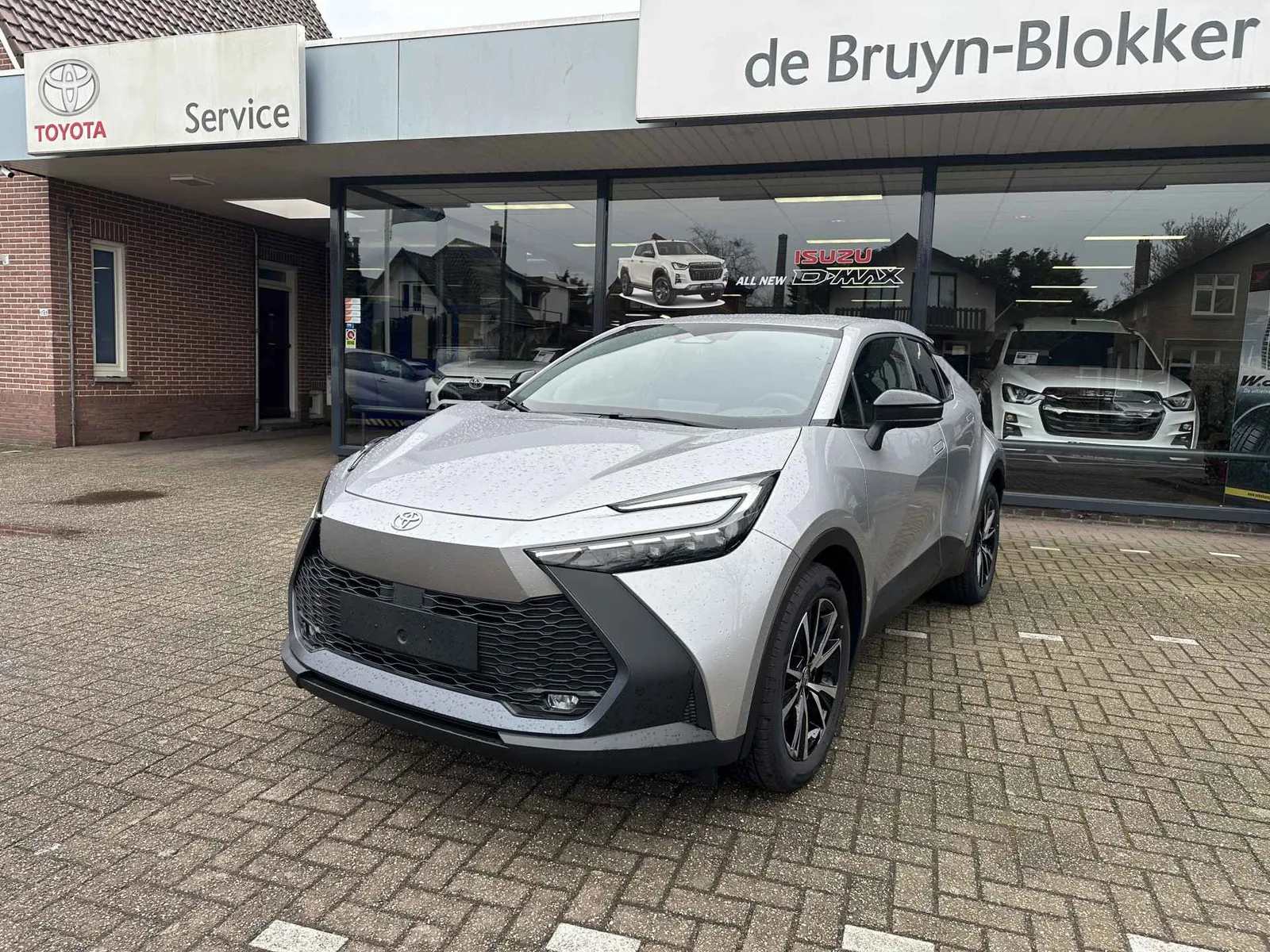 Toyota C-HR (2026) — foto 1