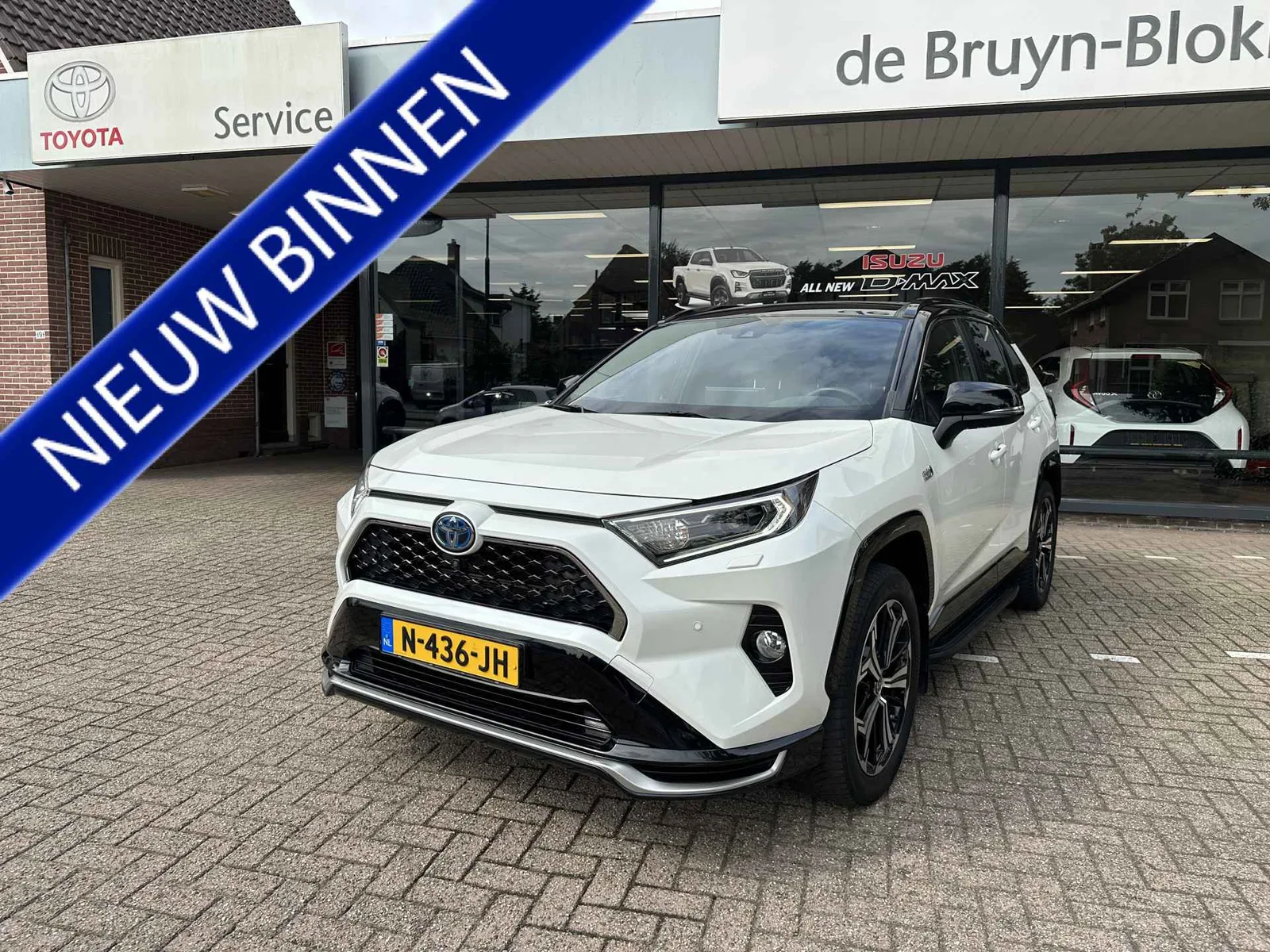 Toyota RAV4 (2021) — foto 1