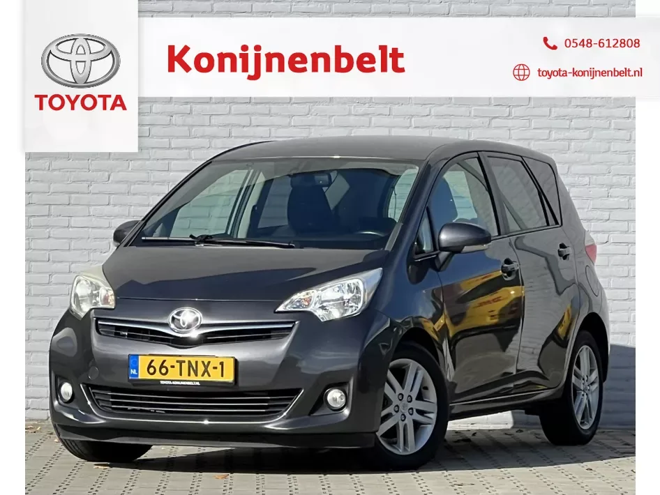 Toyota Verso S (2012) — foto 1