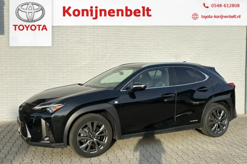 Lexus UX (2020)