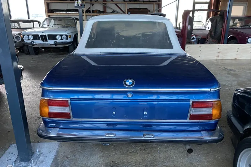 BMW 2002 (1974)