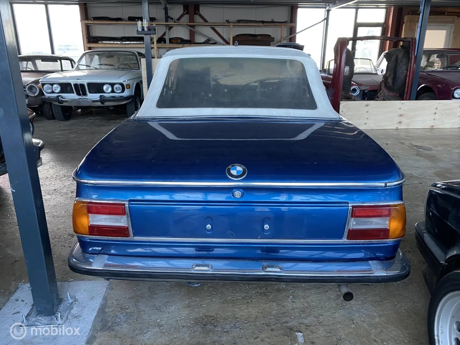 BMW 2002 (1974) — foto 1