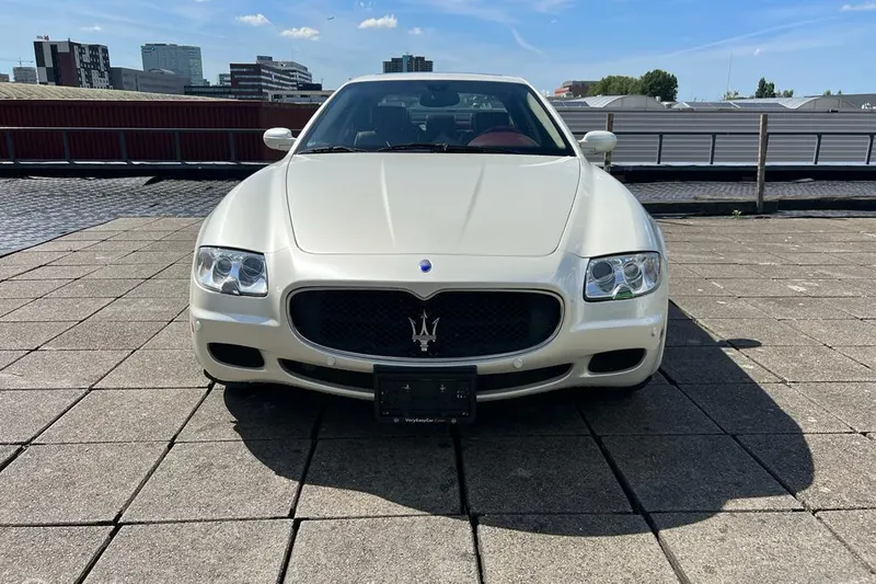 Maserati Quattroporte (2007)