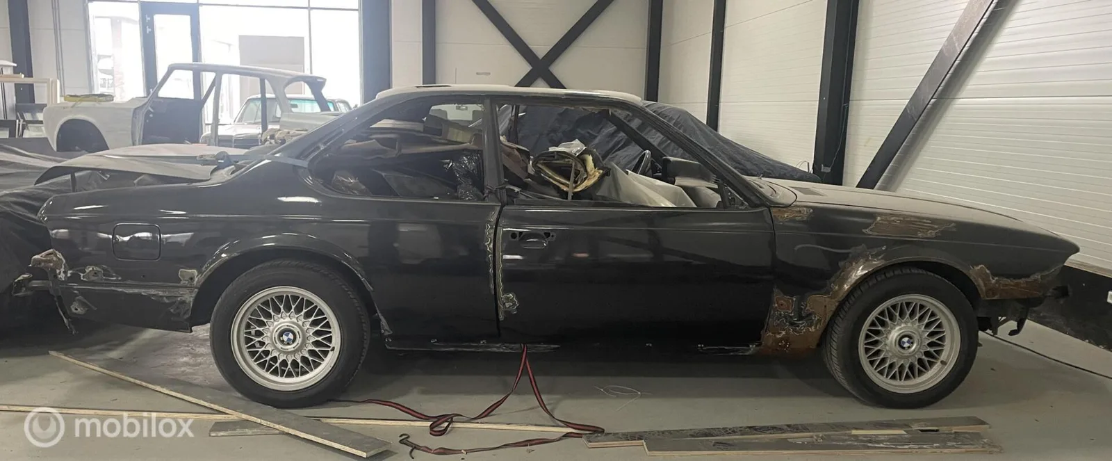 BMW 6-Serie (1985) — foto 1