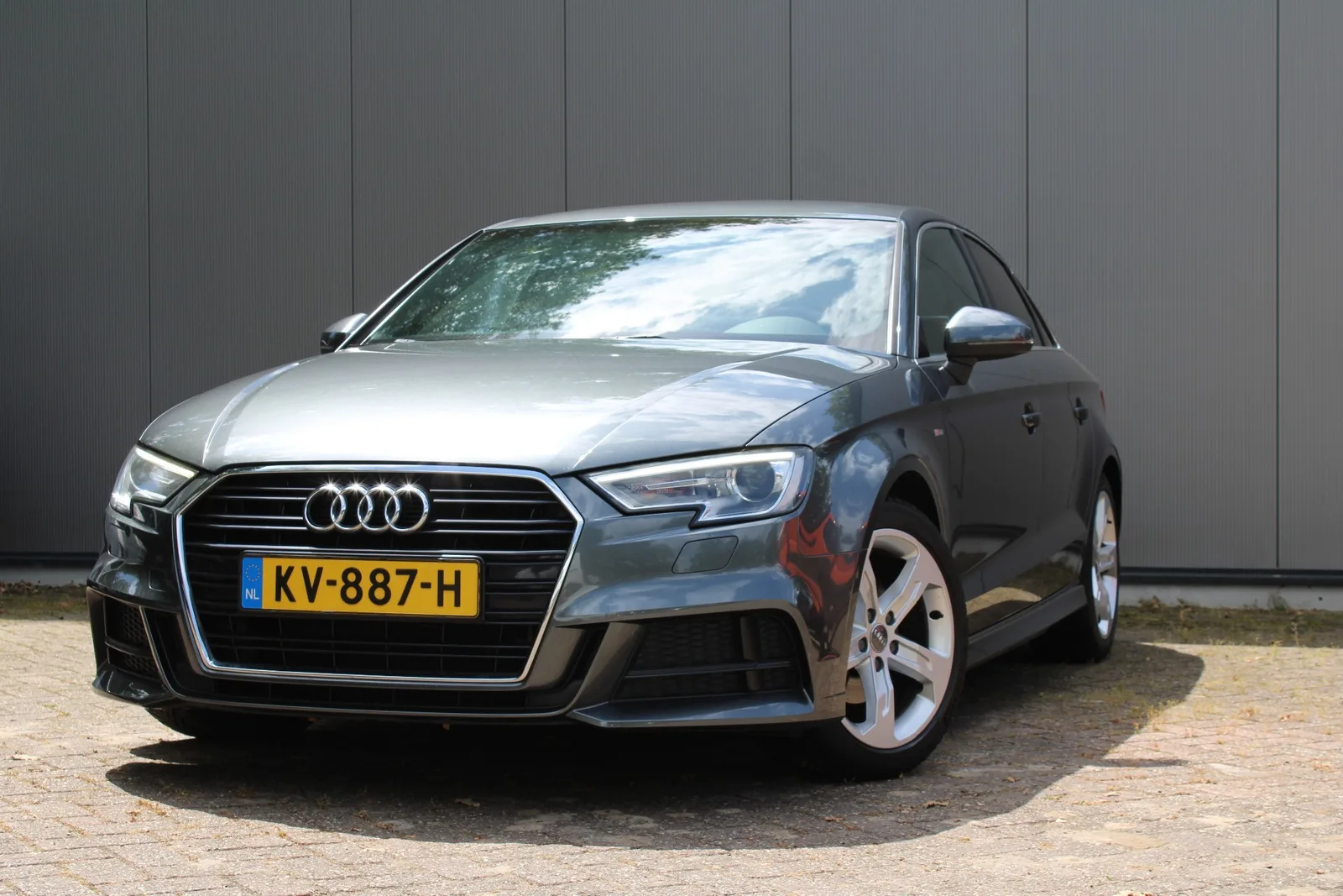 Audi A3 (2017) — foto 1