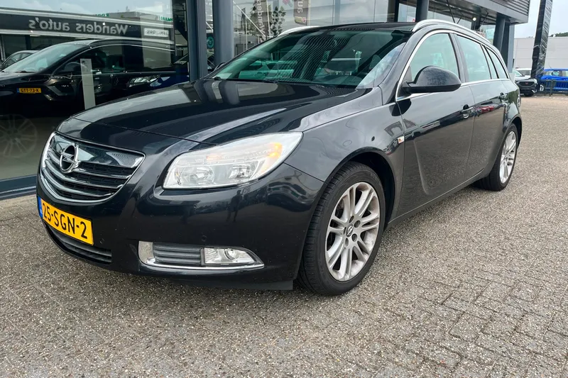 Opel Insignia Sports Tourer (2011)