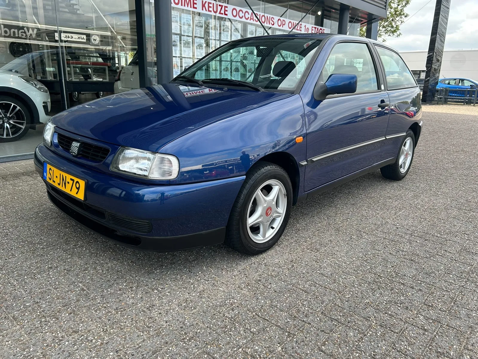 SEAT Ibiza (1997) — foto 1