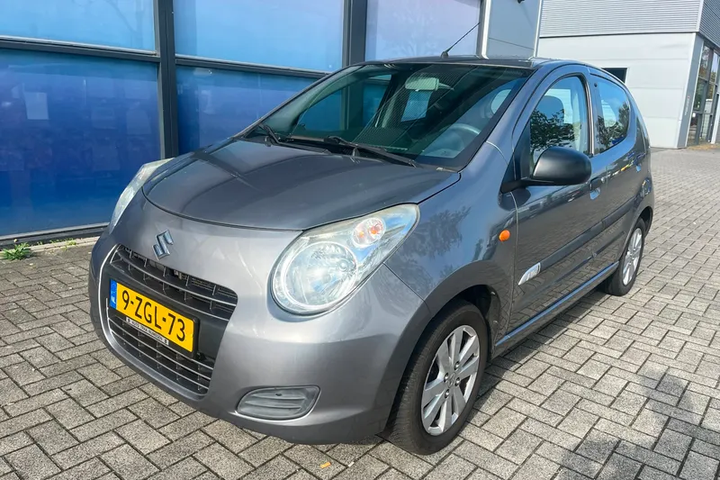 Suzuki Alto (2015)
