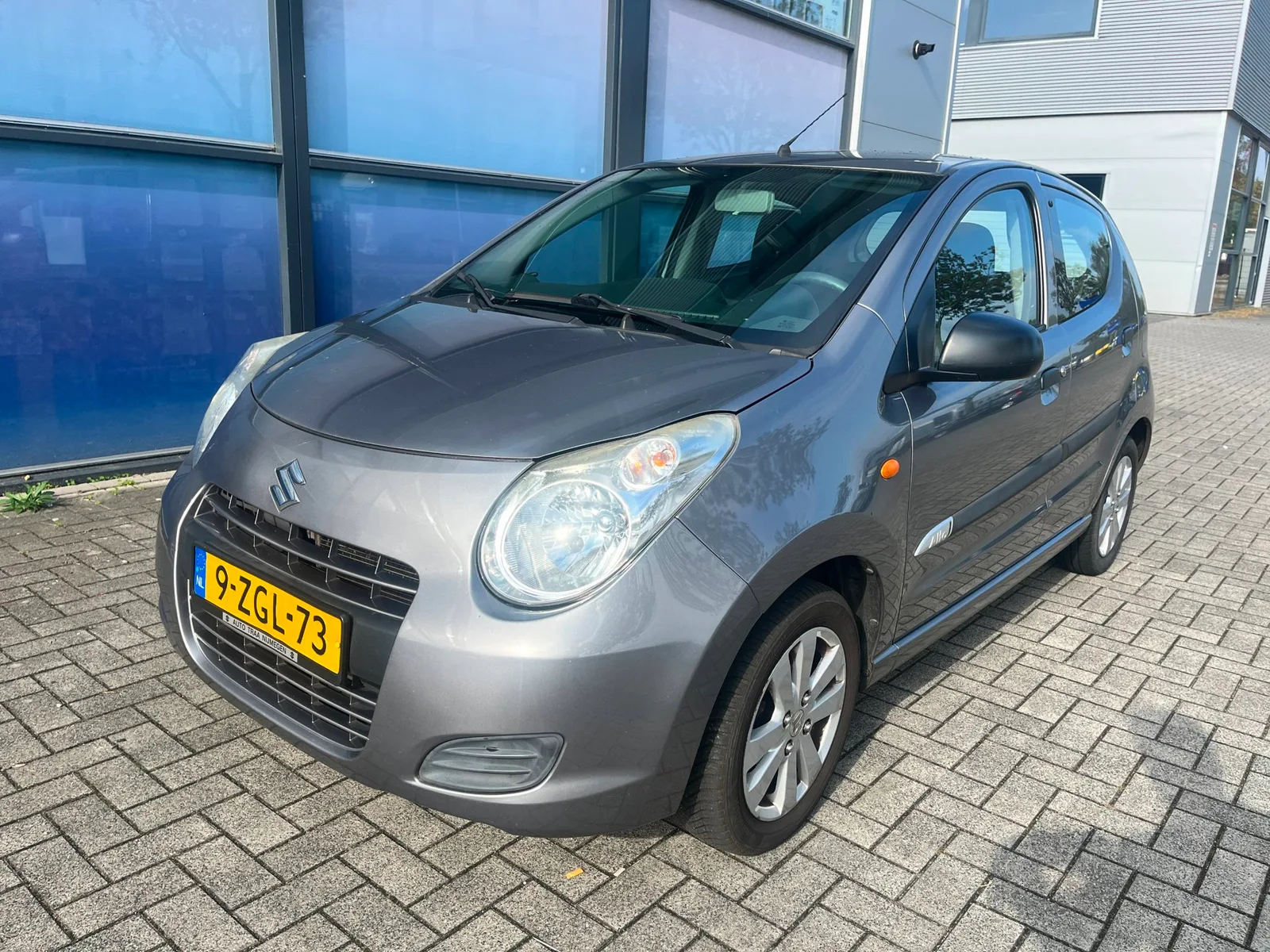 Suzuki Alto (2015) — foto 1
