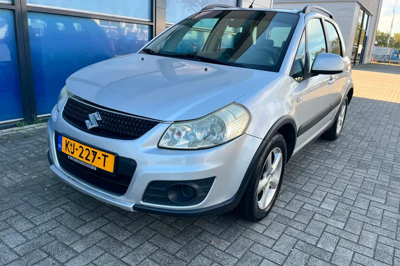 Suzuki SX4 (2012)