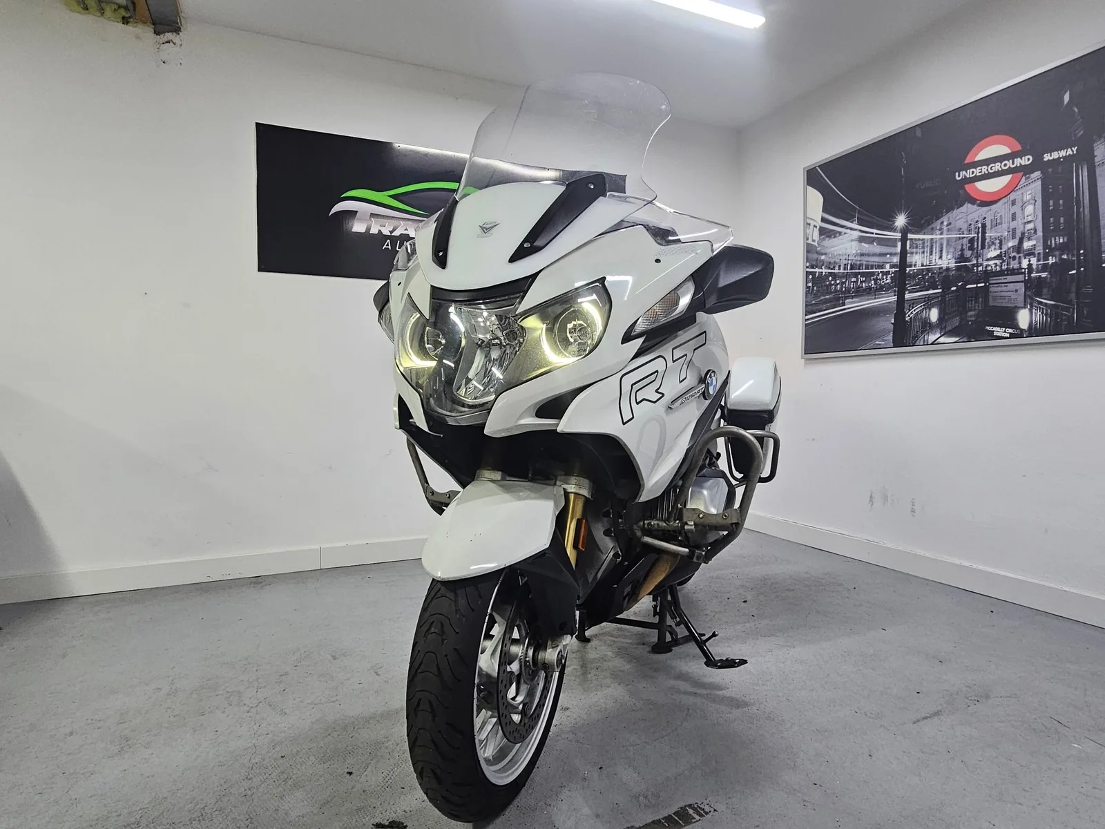 BMW R 1250 RT (2019) — foto 1