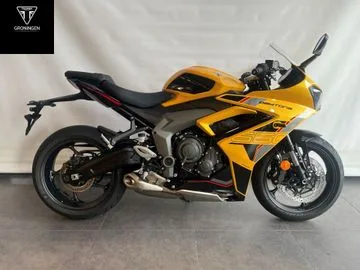 Triumph Daytona 660 (2026) — foto 1
