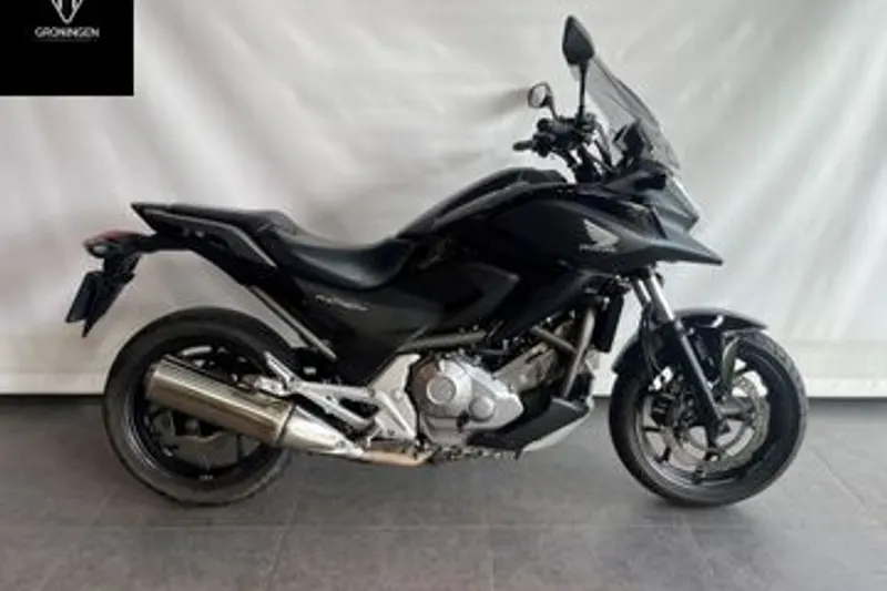 Honda NC700SA (2013)