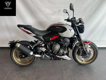 Triumph Trident 800 (2026) — foto 1
