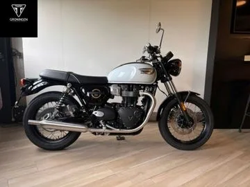 Triumph Bonneville T100 (2026) — foto 1