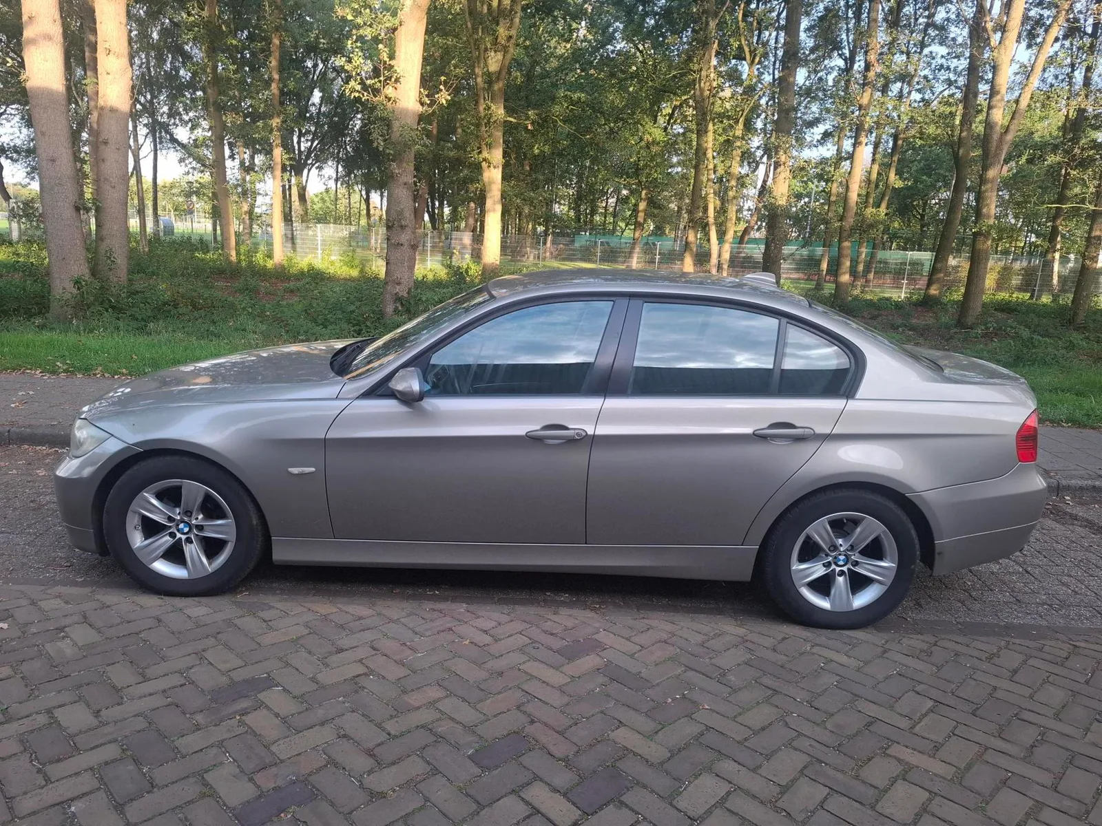 BMW 3-Serie (2007) — foto 1
