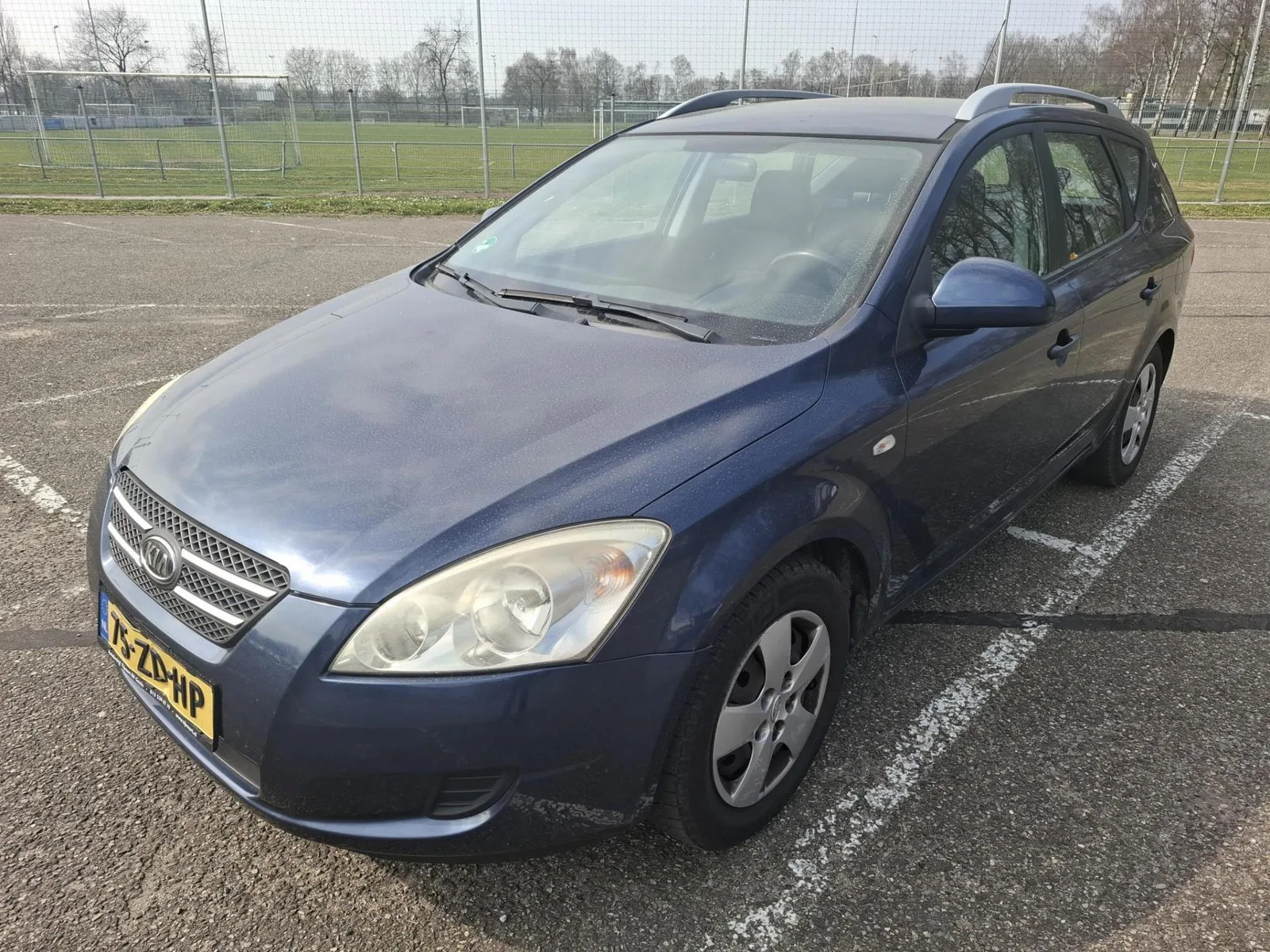 Kia Ceed (2008) — foto 1