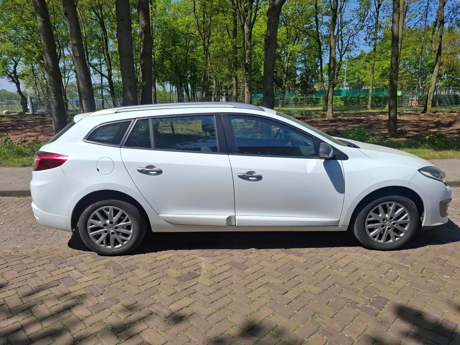 Renault Mégane (2014) — foto 1