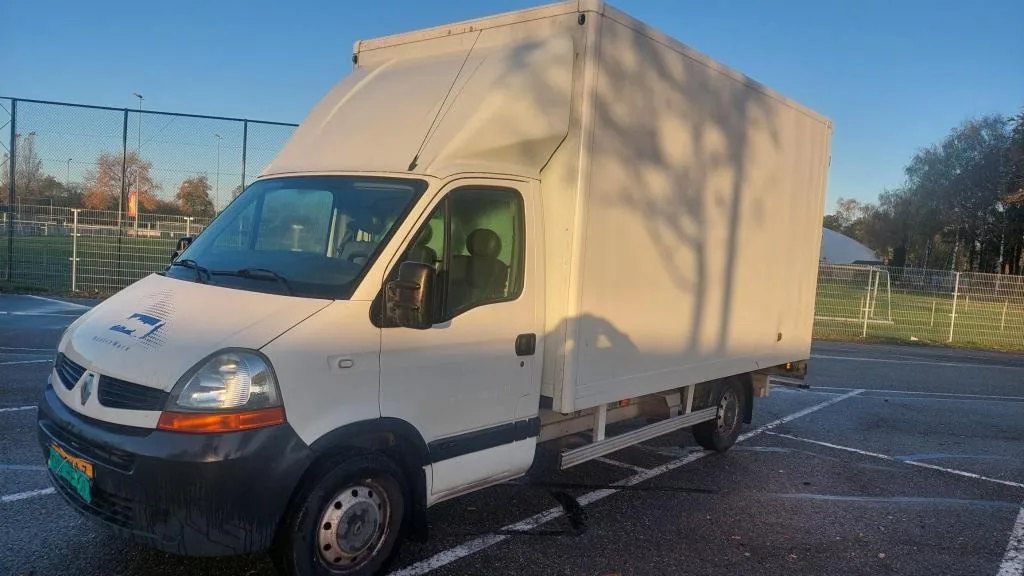 Renault Master (2010) — foto 1