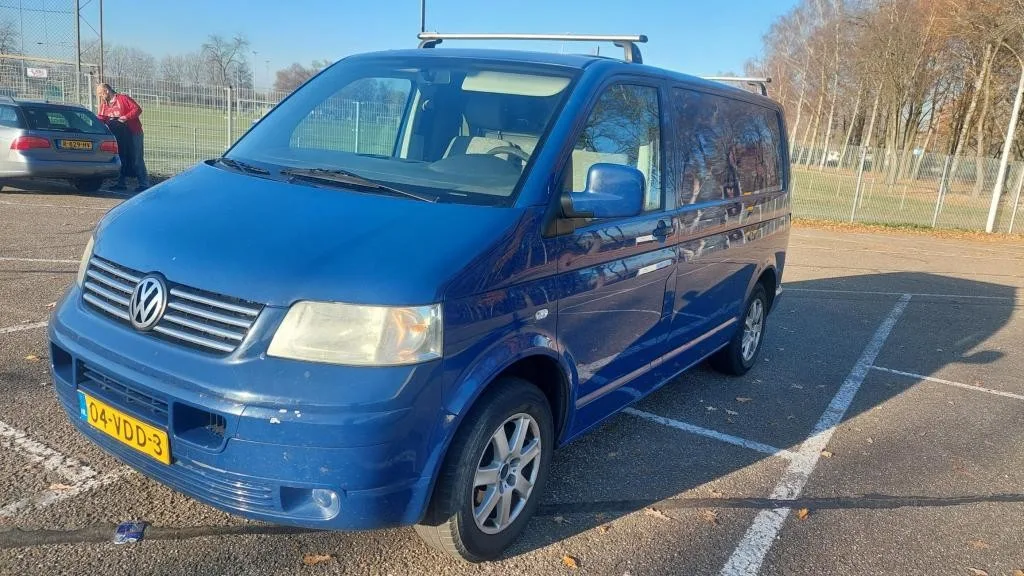 Volkswagen Transporter (2007) — foto 1