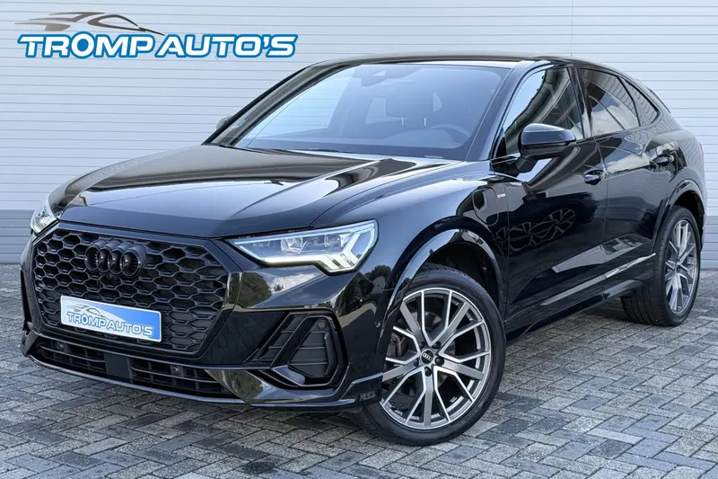 Audi Q3 (2022)