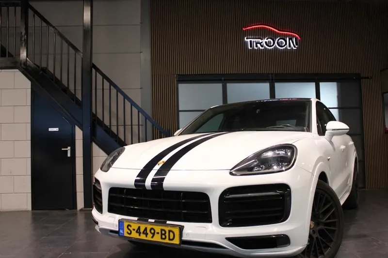Porsche Cayenne (2021)