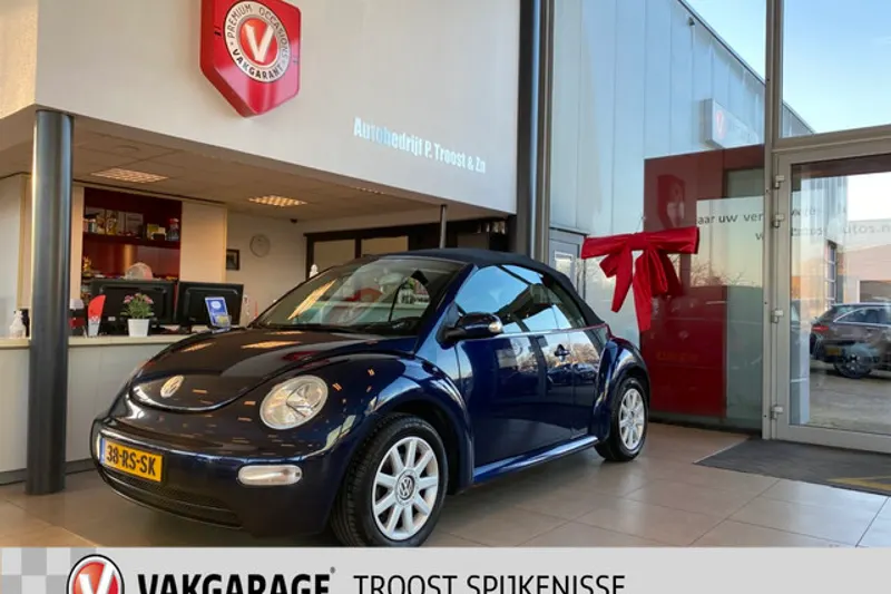 Volkswagen New Beetle (2005)