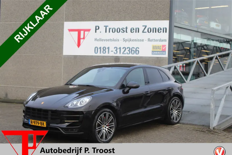 Porsche Macan (2015)