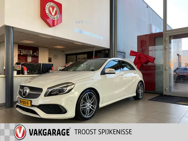 Mercedes-Benz A-Klasse (2017) — foto 1