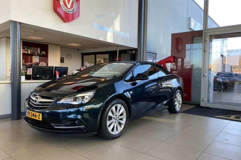 Opel Cascada (2014)