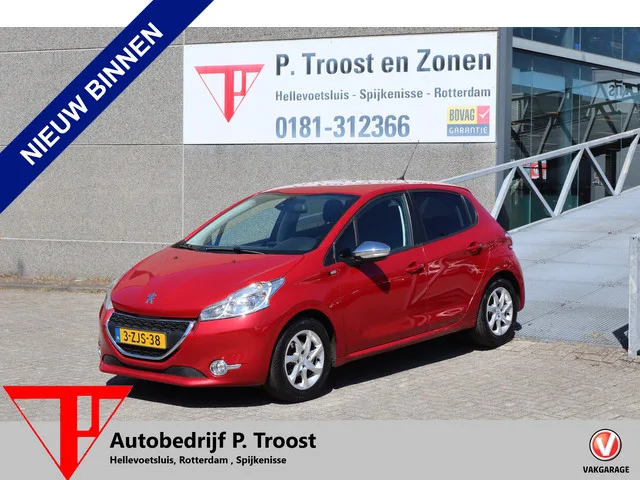 Peugeot 208 (2015) — foto 1