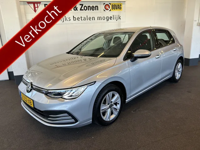 Volkswagen Golf (2020) — foto 1