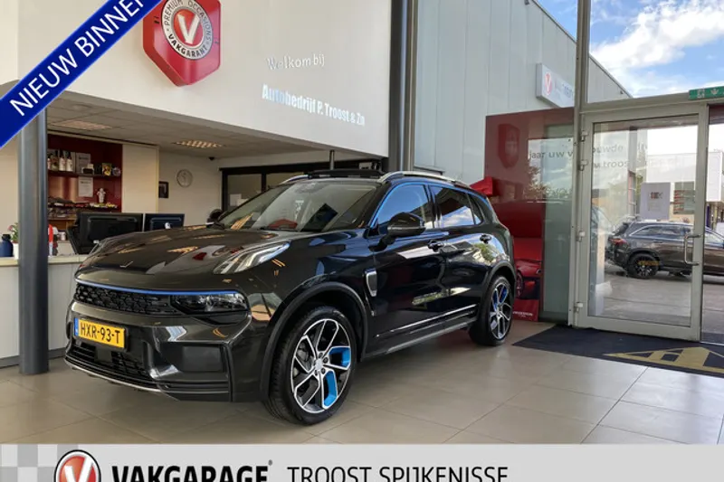 Lynk & Co 01 (2022)