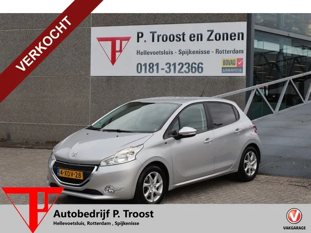 Peugeot 208 (2014) — foto 1