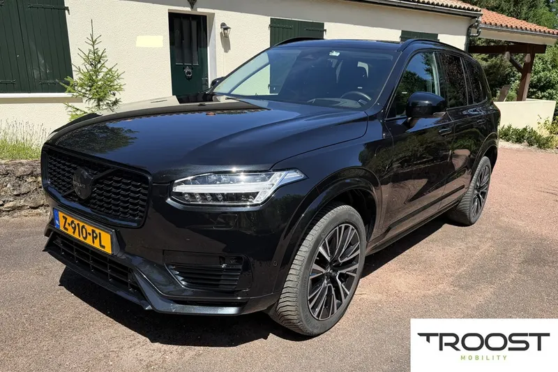 Volvo XC90 (2024)